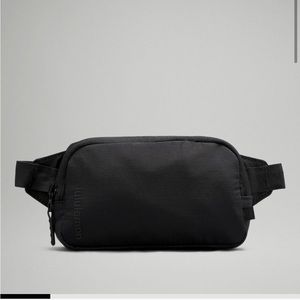 Lululemon Mini Belt Bag